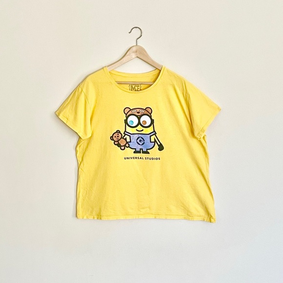 Universal Studios Despicable Me Minion Made Teddy Graphic Yellow Tee Women’s XXL - Picture 1 of 6